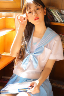 女子护卫队满天星1973
